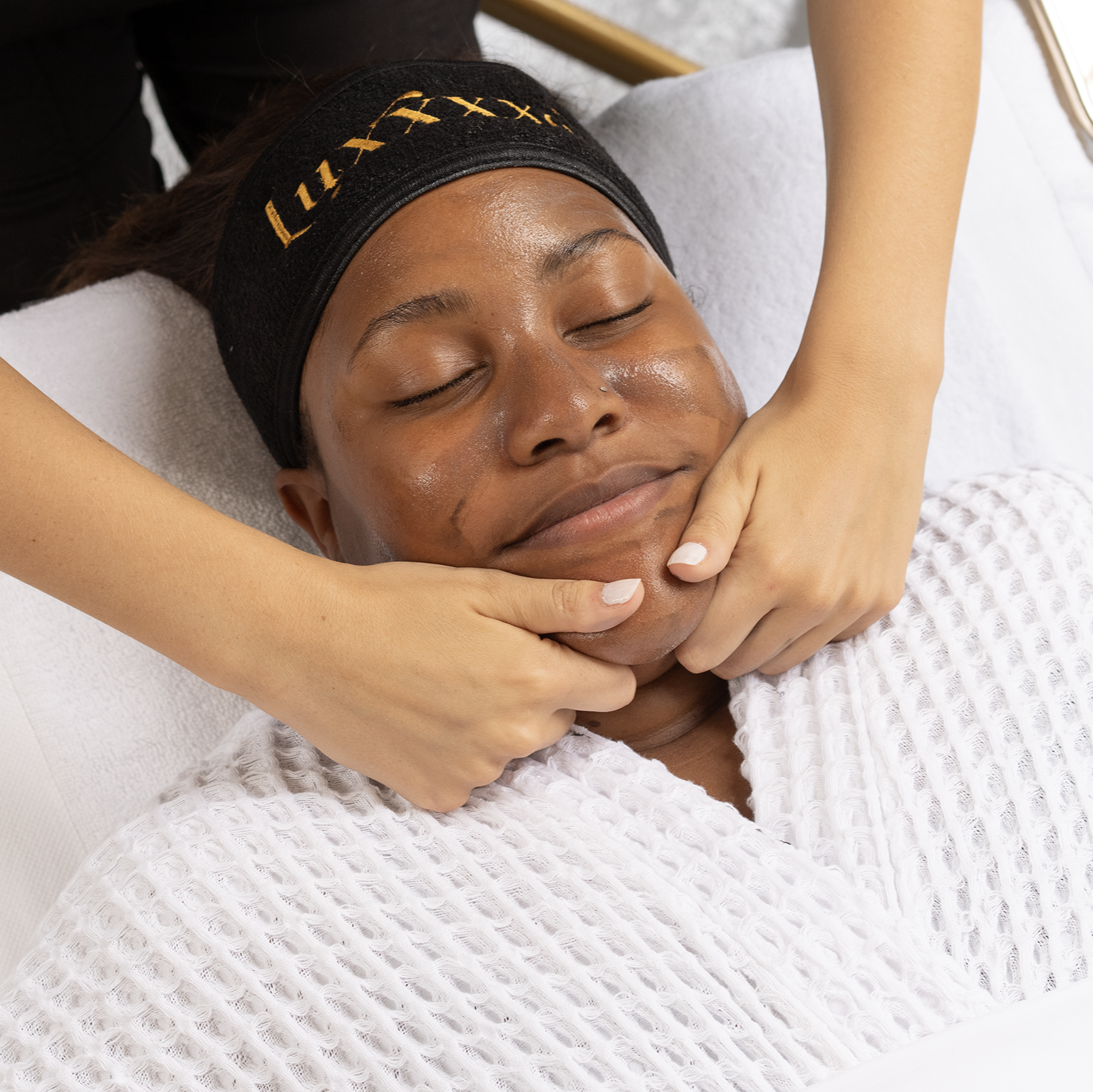 Jabón facial purificante con carbón activado